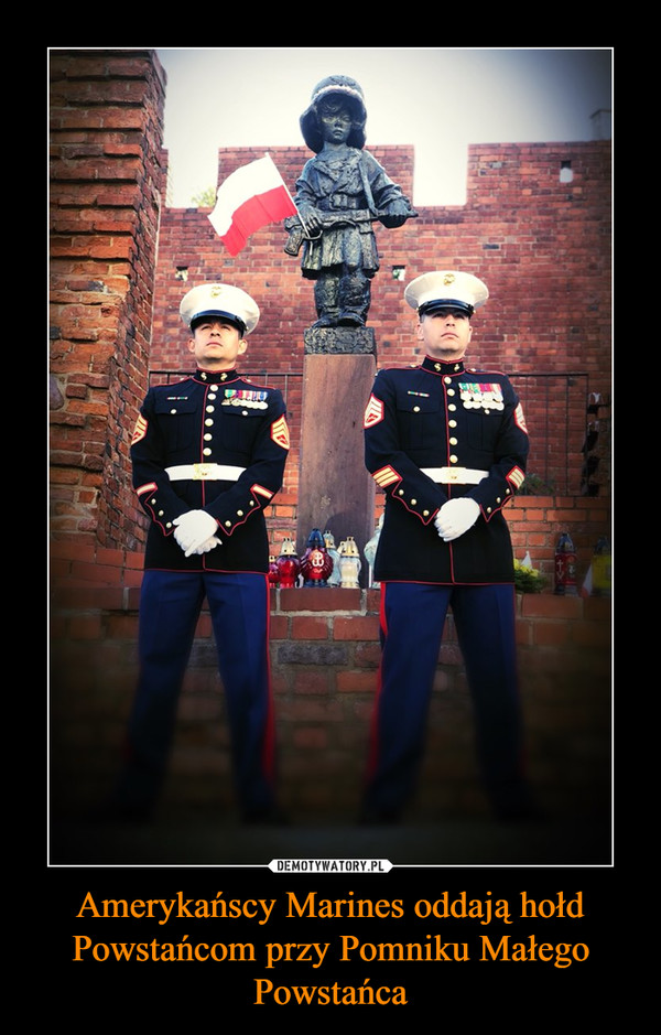 Amerykańscy Marines oddają hołd Powstańcom przy Pomniku Małego Powstańca –  