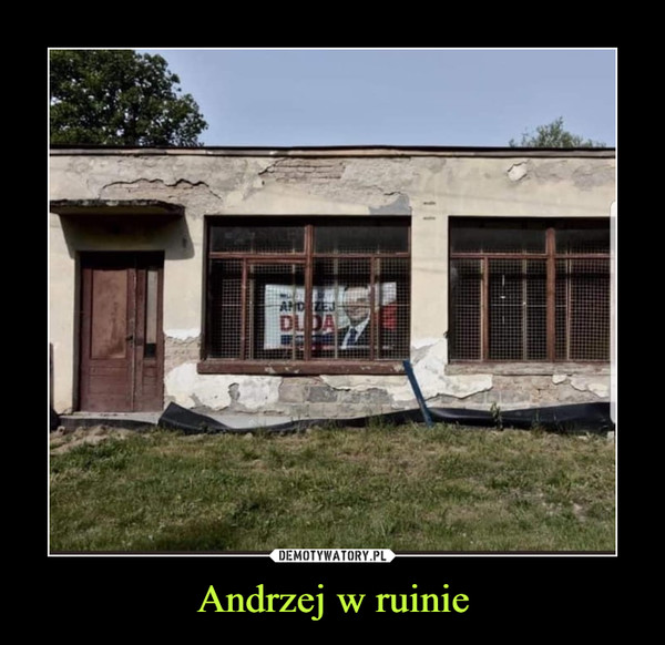 Andrzej w ruinie
