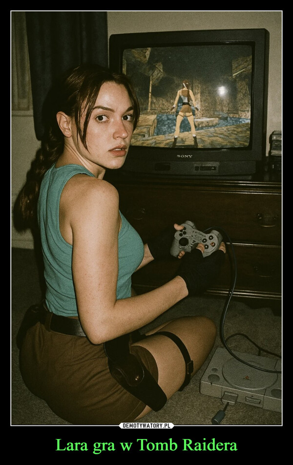 Lara gra w Tomb Raidera –  SONY